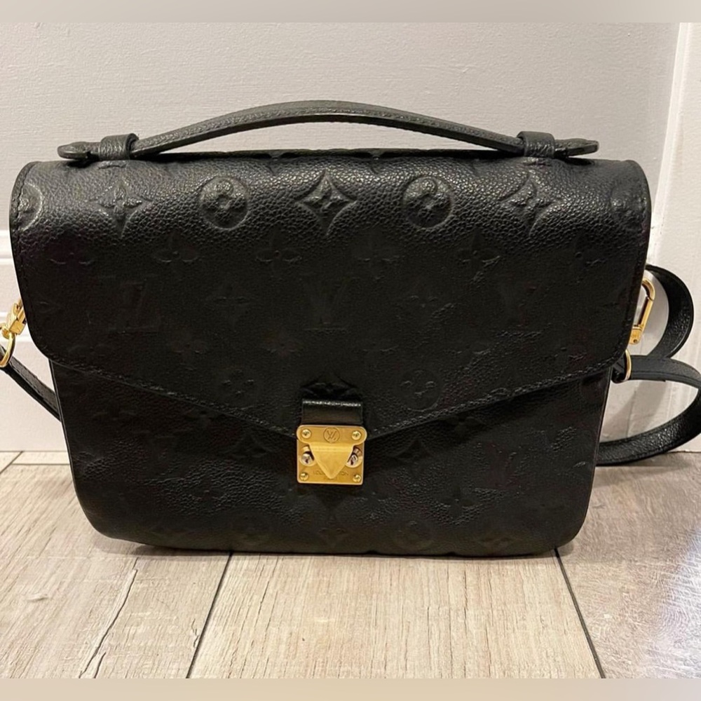 Louis Vuitton pochette Métis